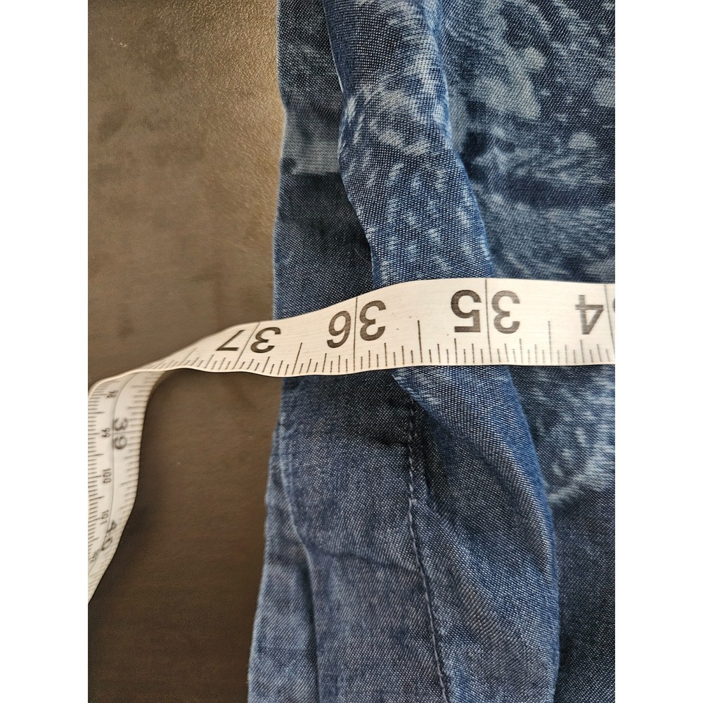 Chicos Lyocell Chambray Top S M Blue Floral Boho Oversized Flowy - Picture 4 of 5